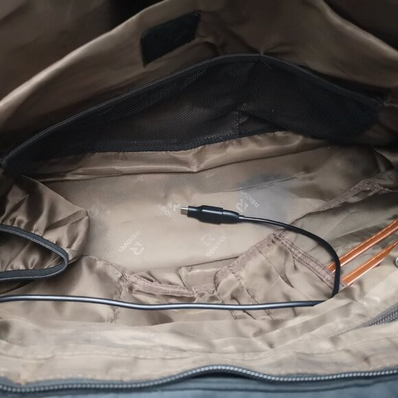 Relavel Black & Brown Unisex Zipper Closure Computer Tote with Built in USB - Picture 8 of 16